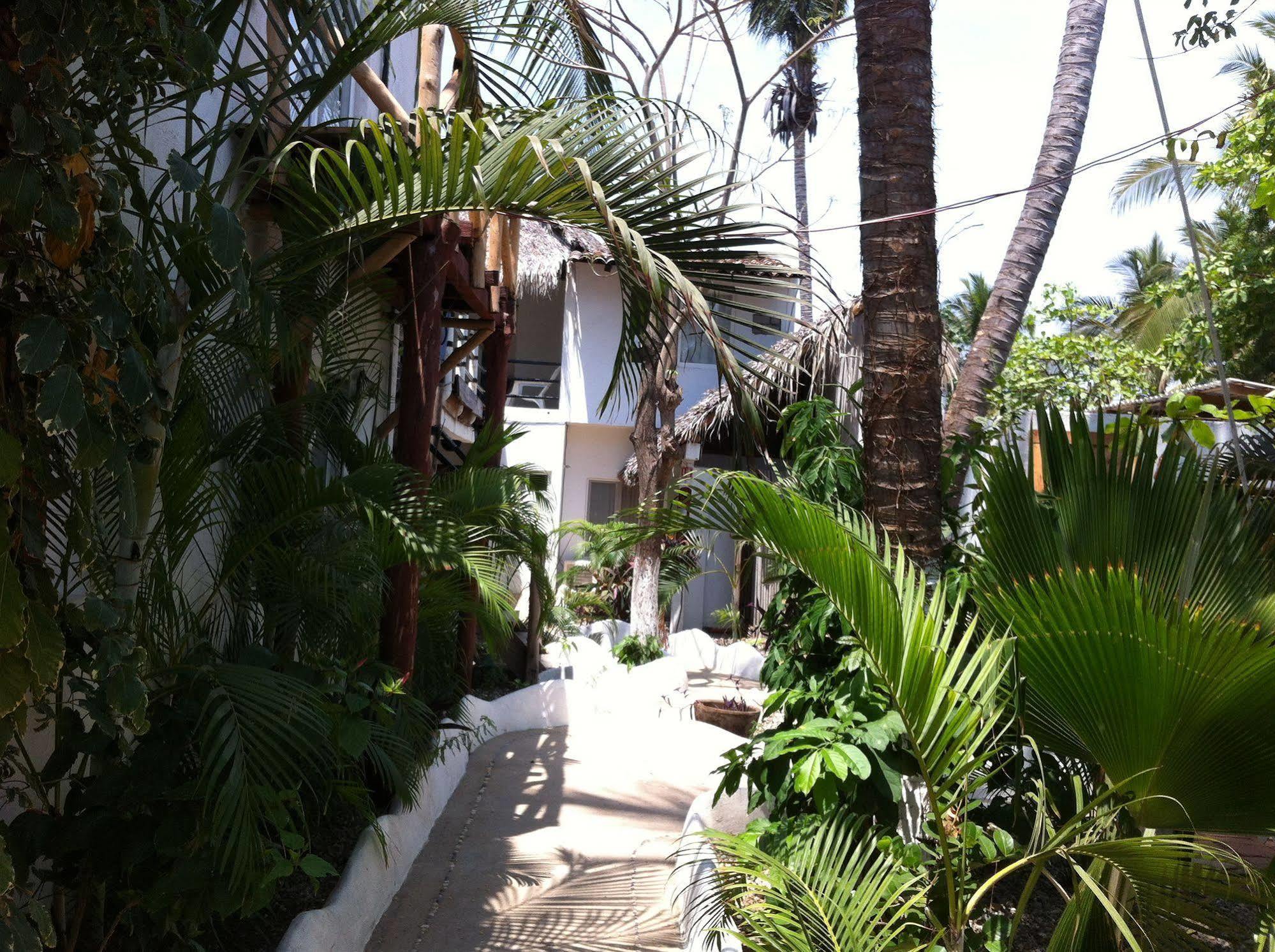 Nuestra Casa Sai By Rotamundos Hotel Coyuca Ngoại thất bức ảnh